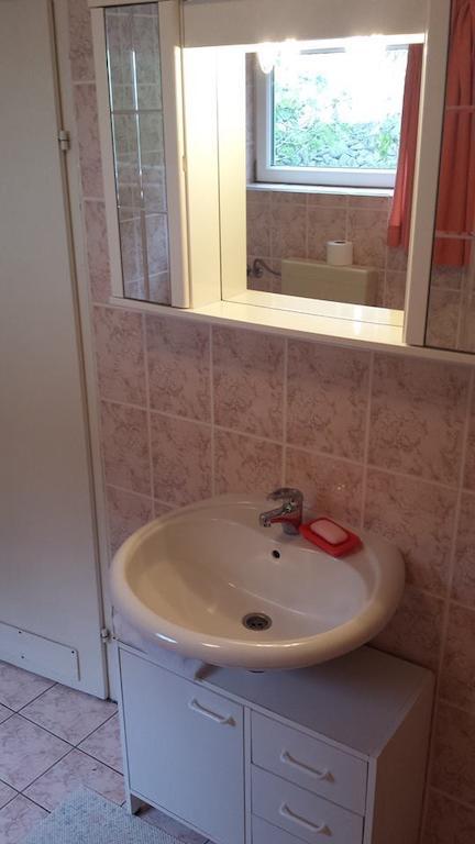 Studios Dolcek Krvavica Ruang foto