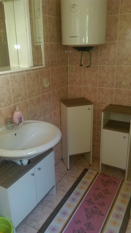 Studios Dolcek Krvavica Bagian luar foto