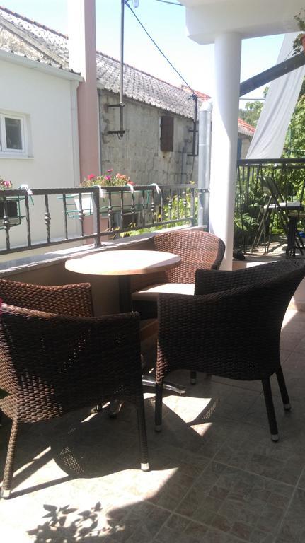 Studios Dolcek Krvavica Bagian luar foto